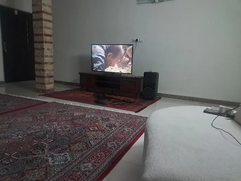 هم خونه خانم