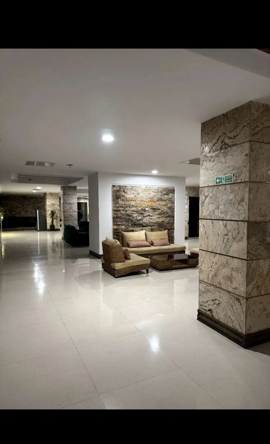 آپارتمان سه خوابه