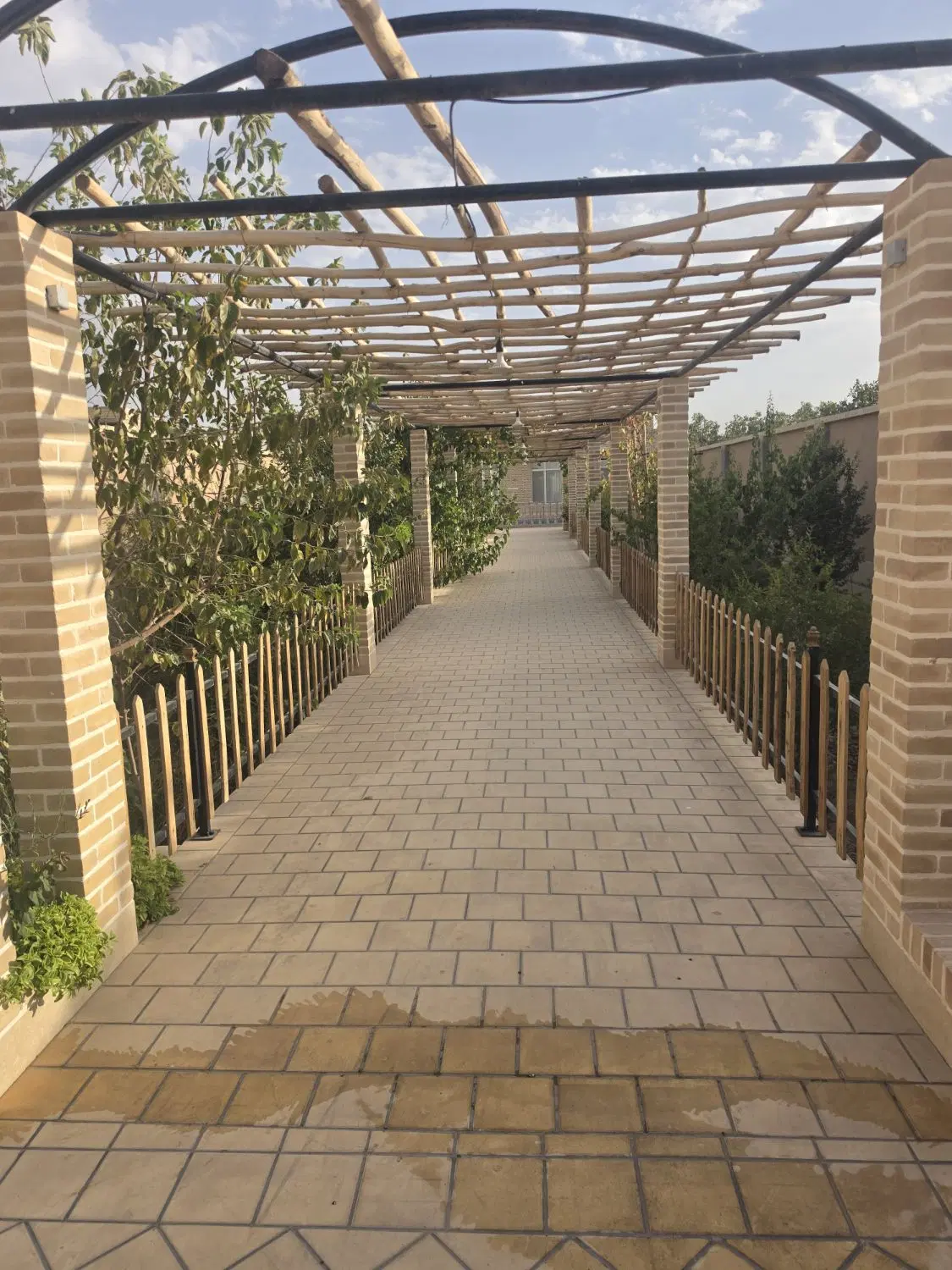 خونه باغ فروشی