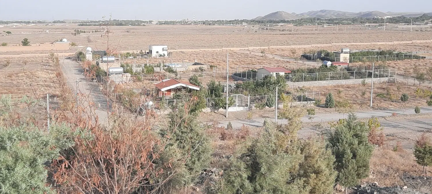 ۷۰۰ متر باغ سند ملکی