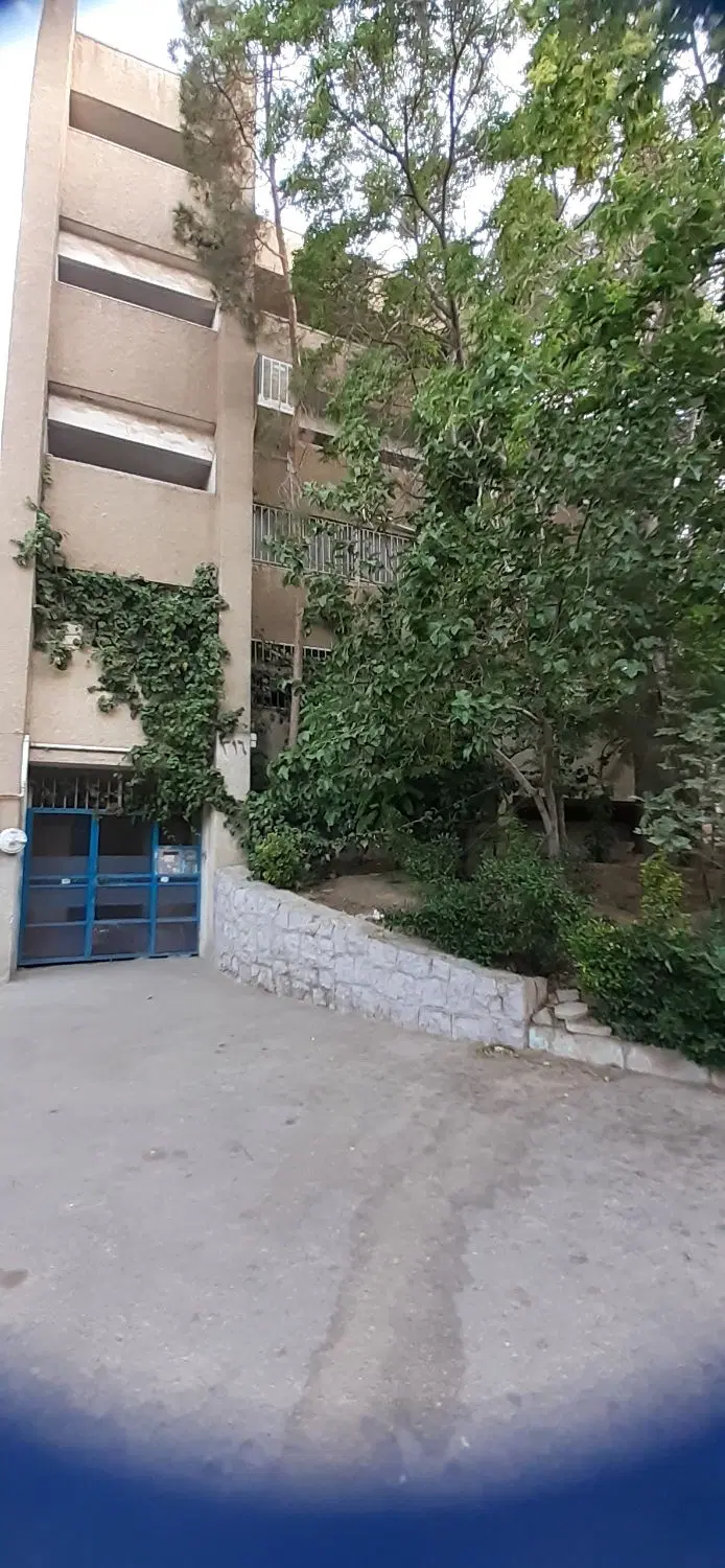اپارتمان فروشی دو خوابه در فولادشهر