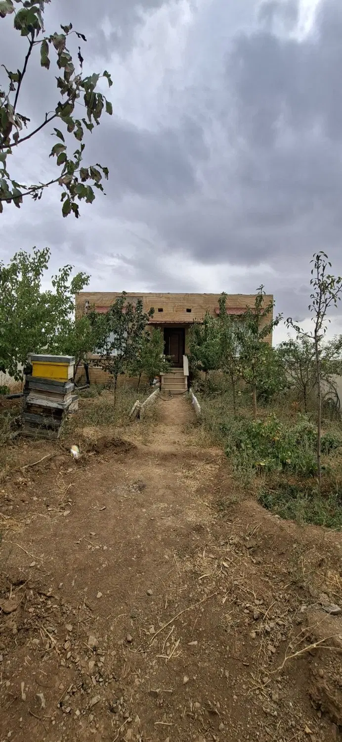 خانه باغ ۲۳۰ متری (دماوند،چنارشرق)