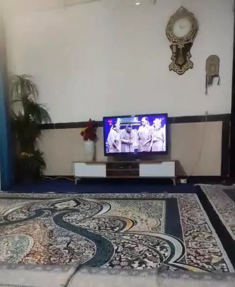 خانه قدیمی در چوب فروش ها بالاتر از خانه سید حشمت