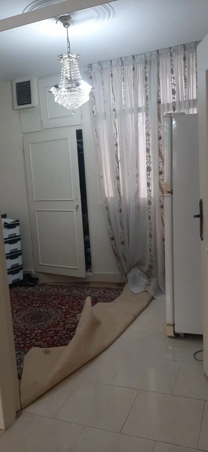 آپارتمان ۴۴ متری تک واحدی