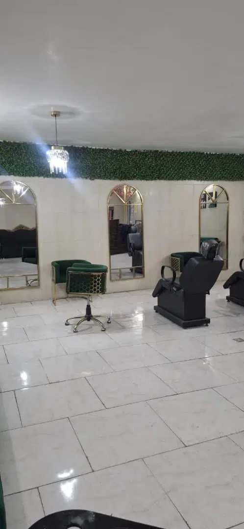 اجاره زیرزمین در بر خیابان قائم مقام