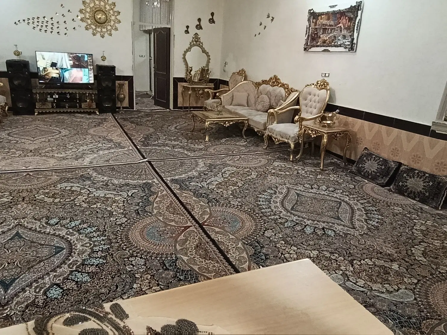 خانه دوطبقه راه جدا