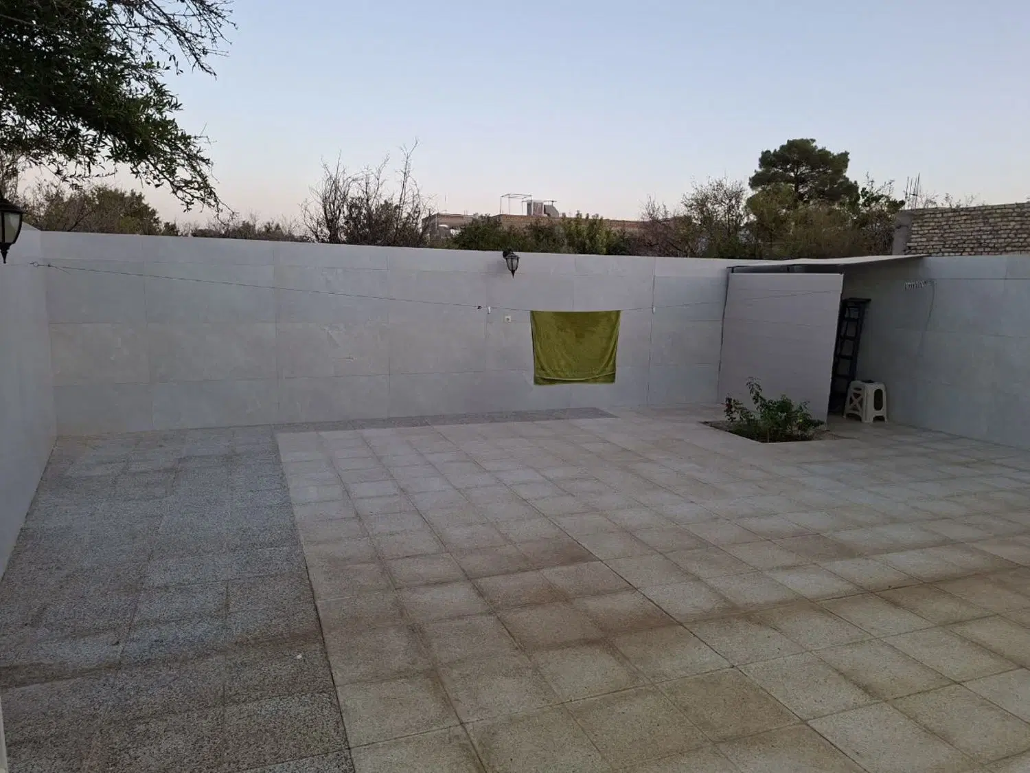 فروش منزل مسکونی در بهاباد