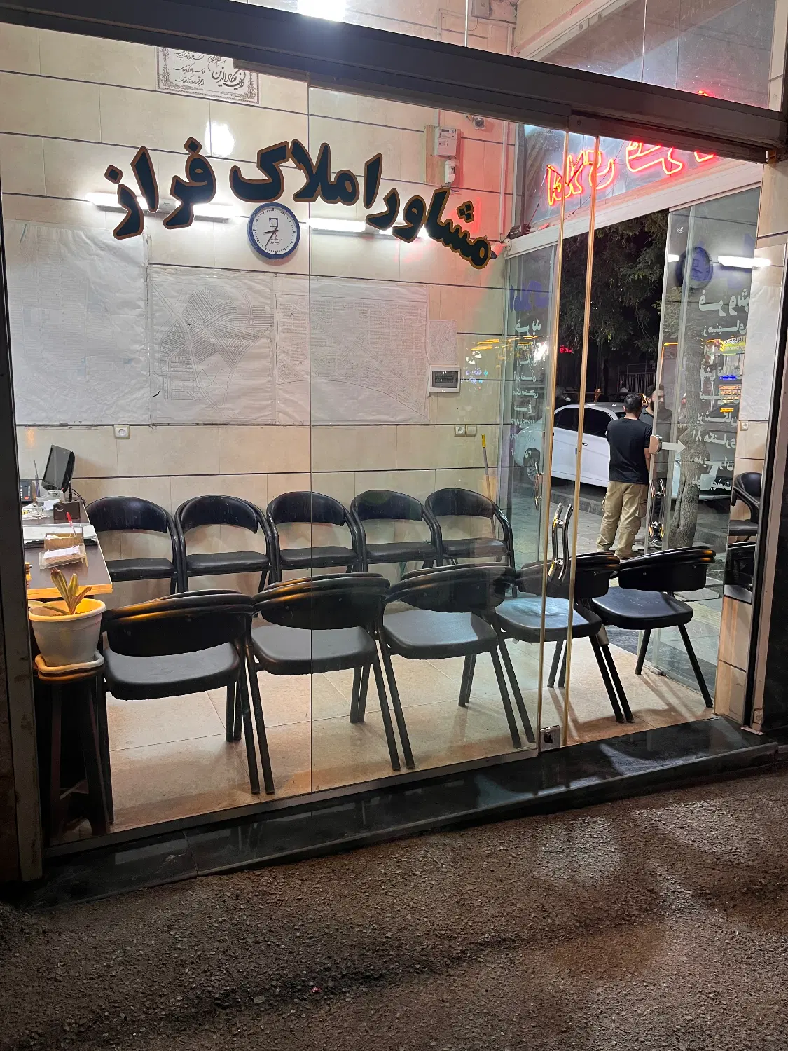 اجاره ۱۲۰ متری ۳ خوابه نگین اندیشه