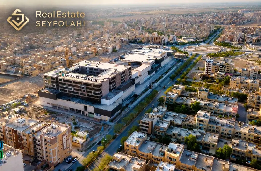 واحد مسکونی _100متری_نظر شرقی