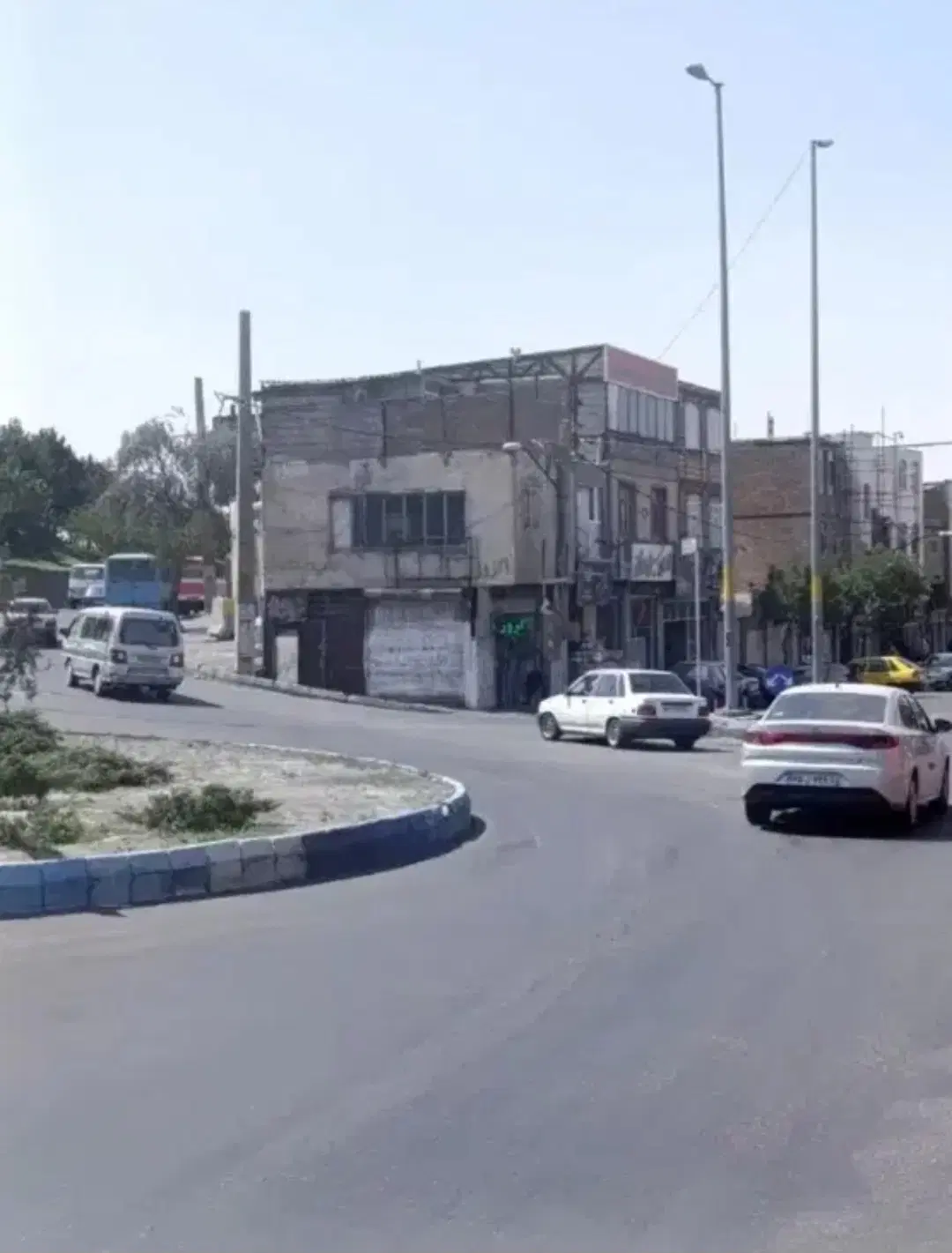 اجاره مغازه برمیدان پرتردد(طالقانی)