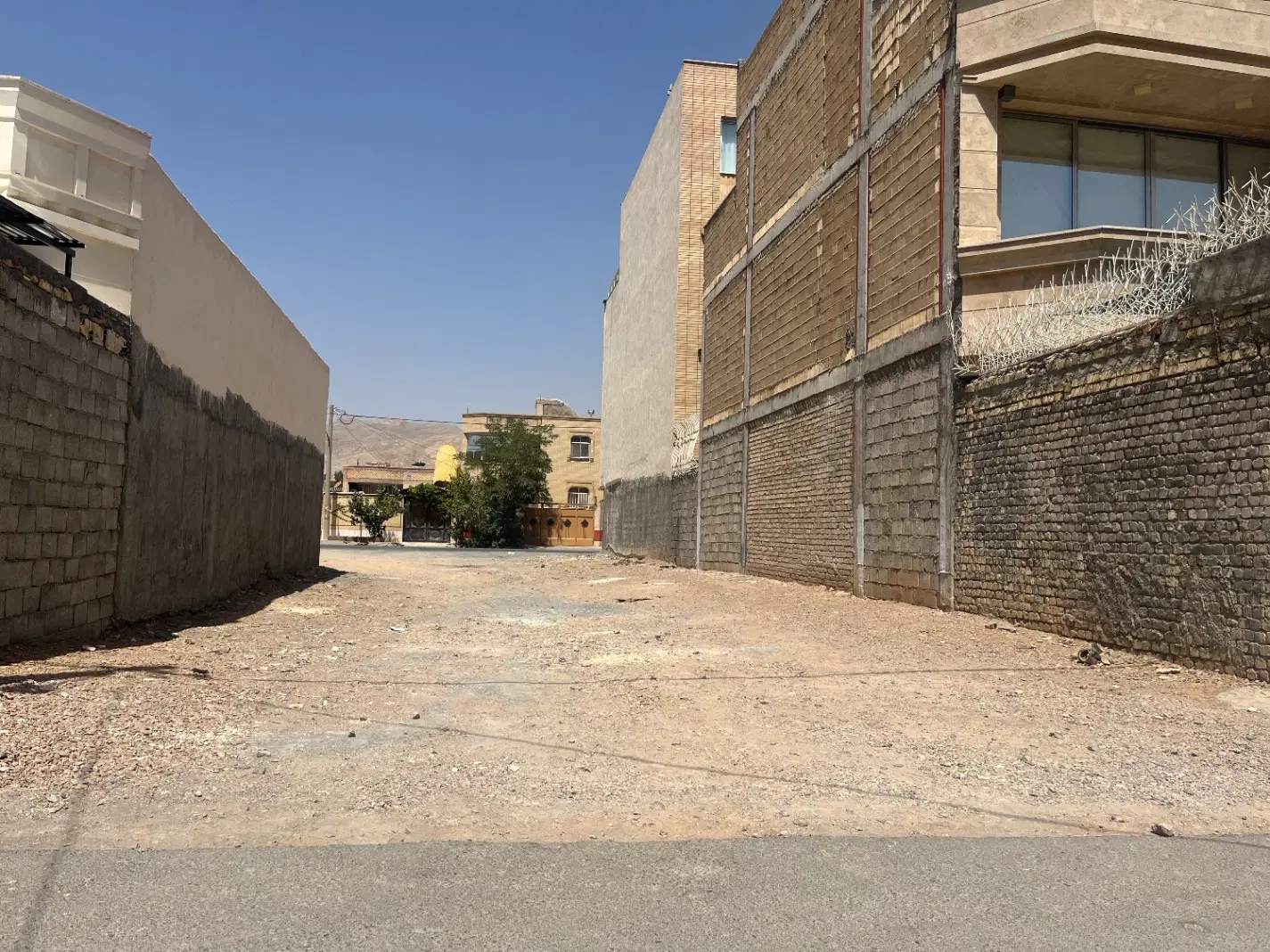 زمین شمالی شنبه بازار قدیم