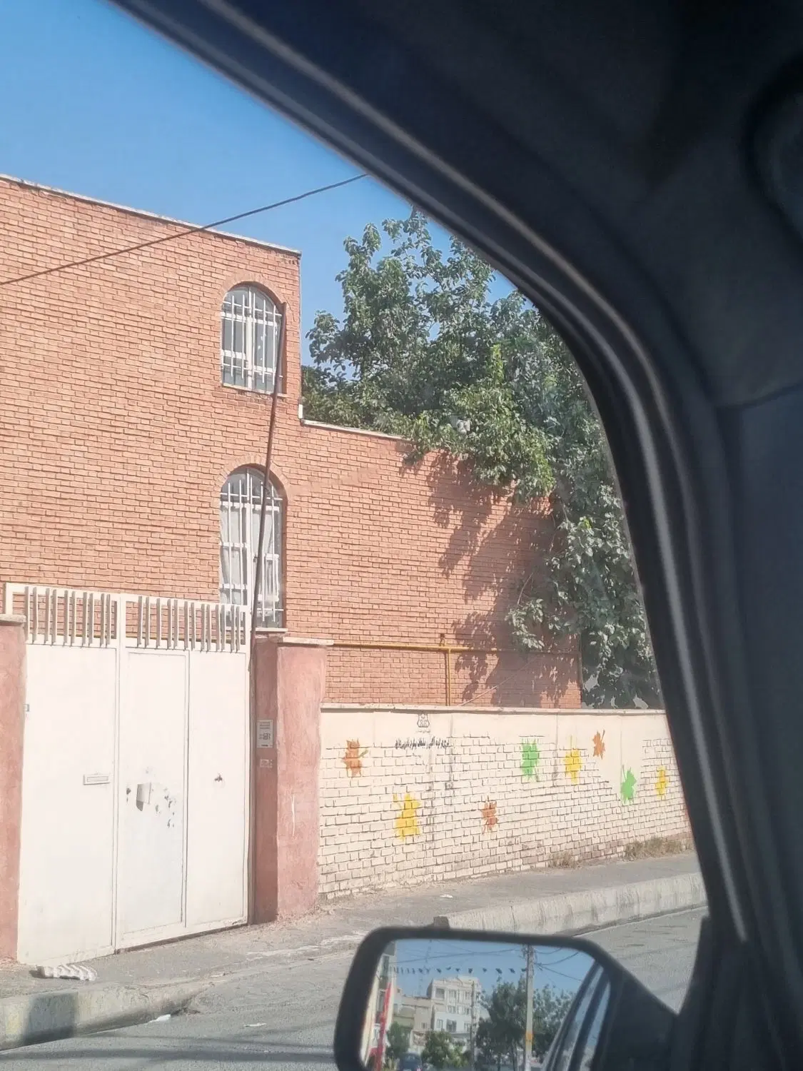 فروش ویلا در بحر فرعی روبروی شورا اسلامی هشتگرد