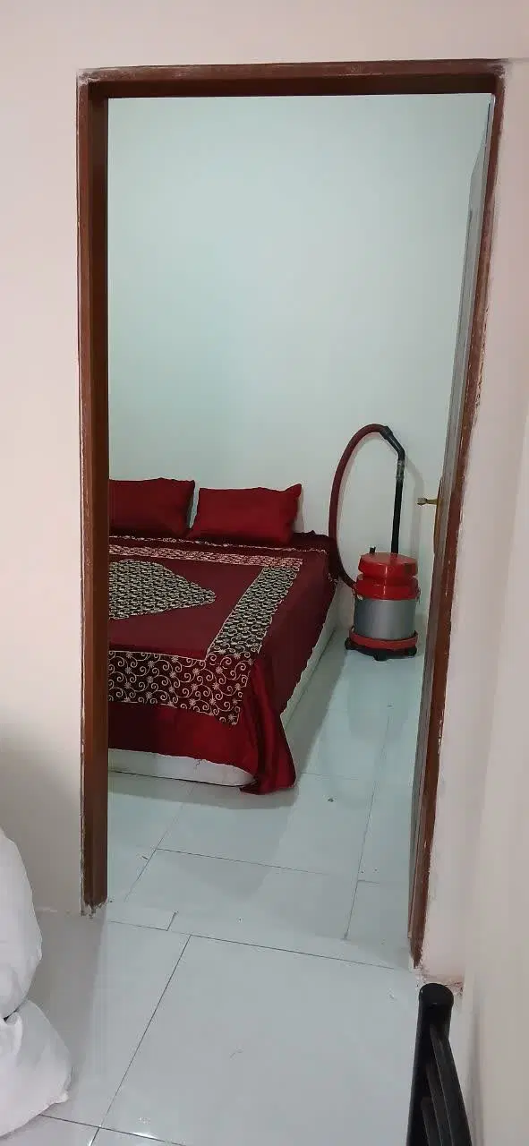 طبقه دربست حیاط دار با پارکینگ