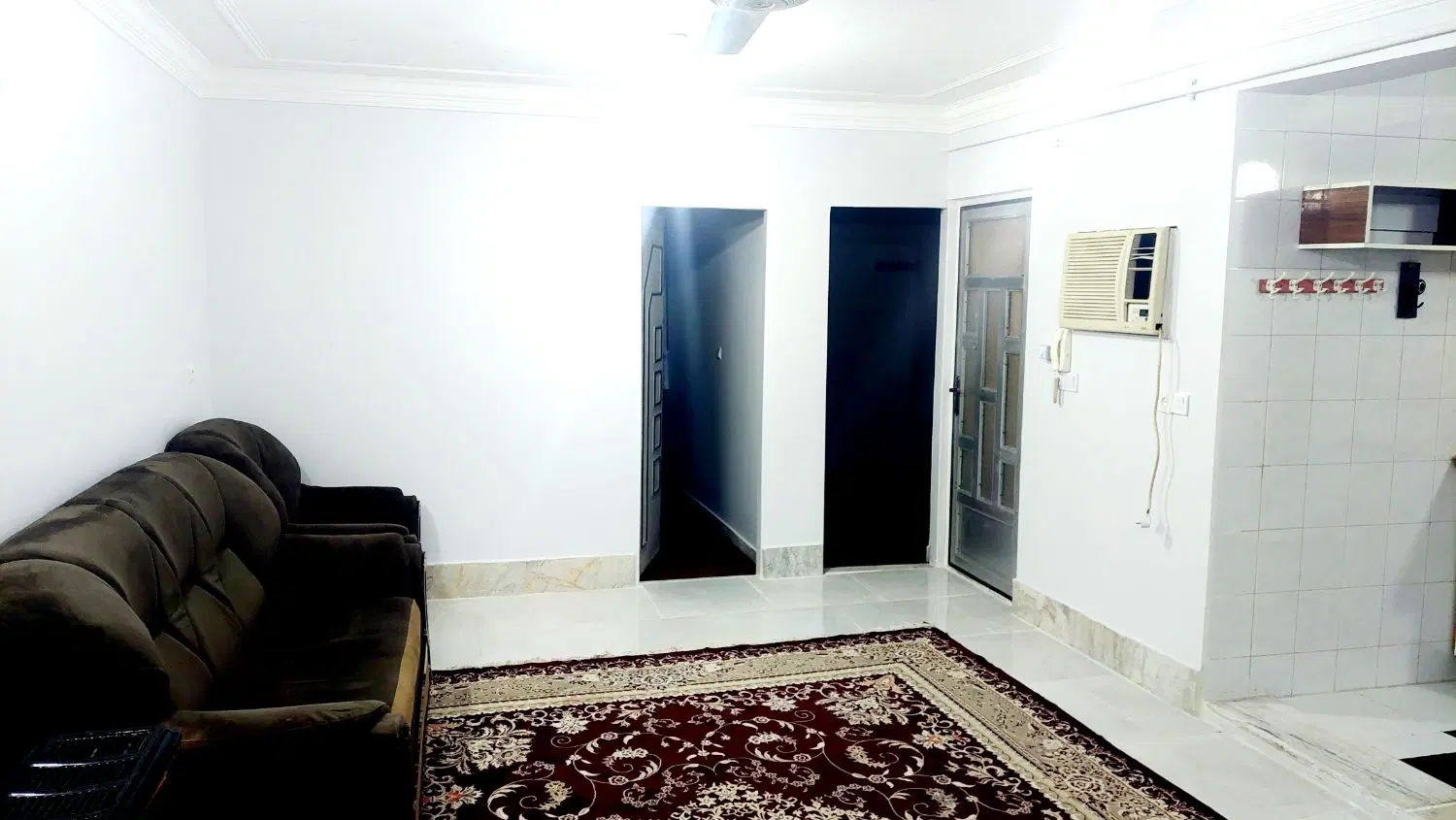 سوئیت دوخوابه دربست