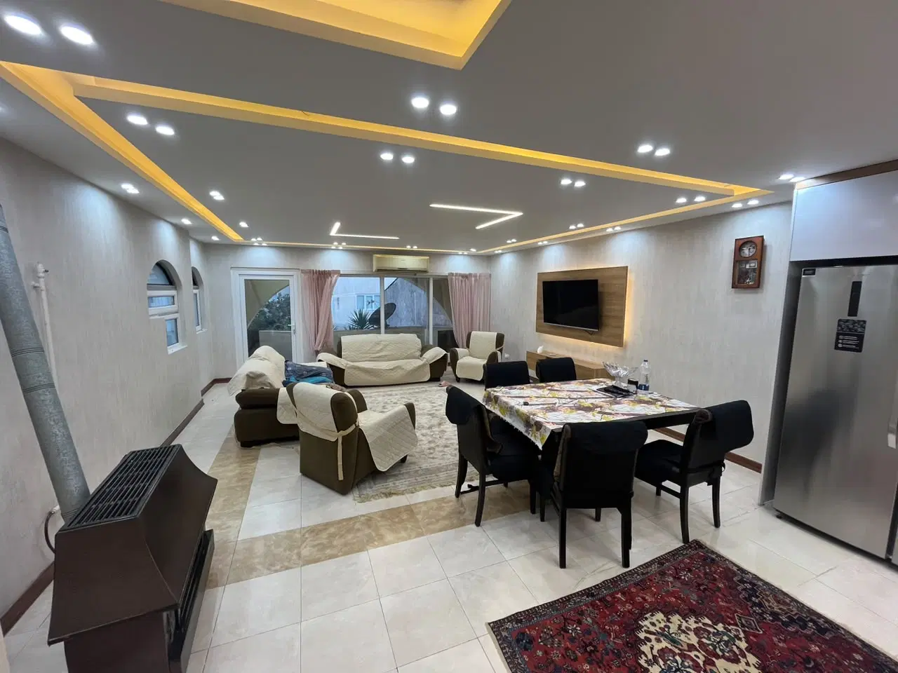 اجاره ۱۴۰ متری_ مستقل_ گلستان ۱۱_ فول بازسازی