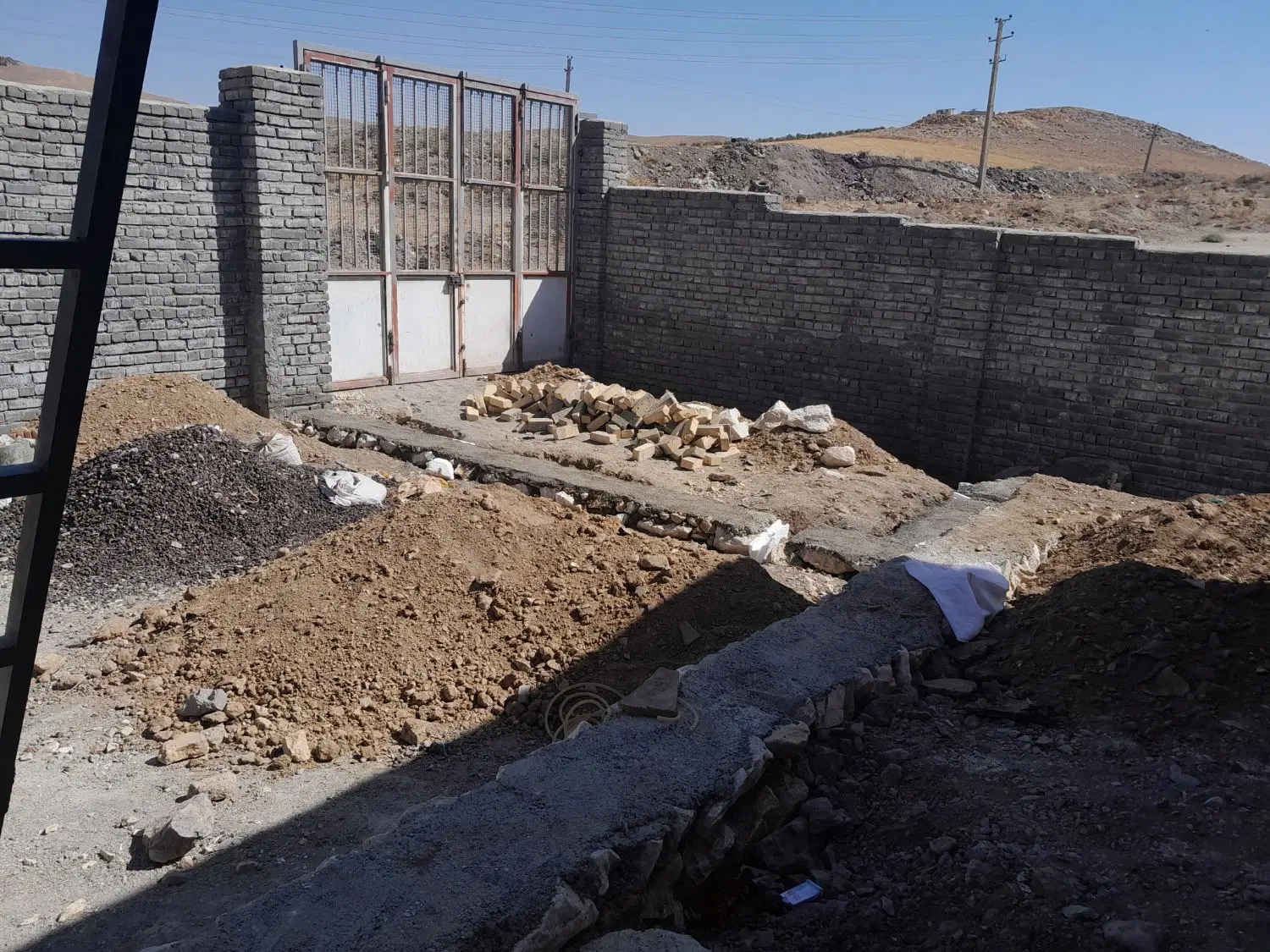 زمین مسکونی  باسند تک برگ جهان آباد املاک سیدذاکر