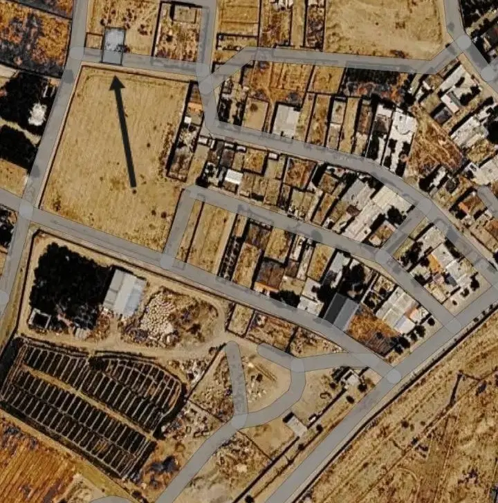 142 متر زمین