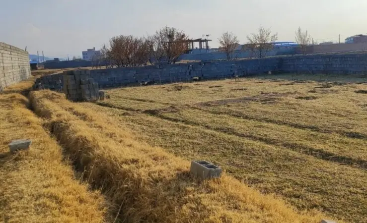 زمین در بارانلو