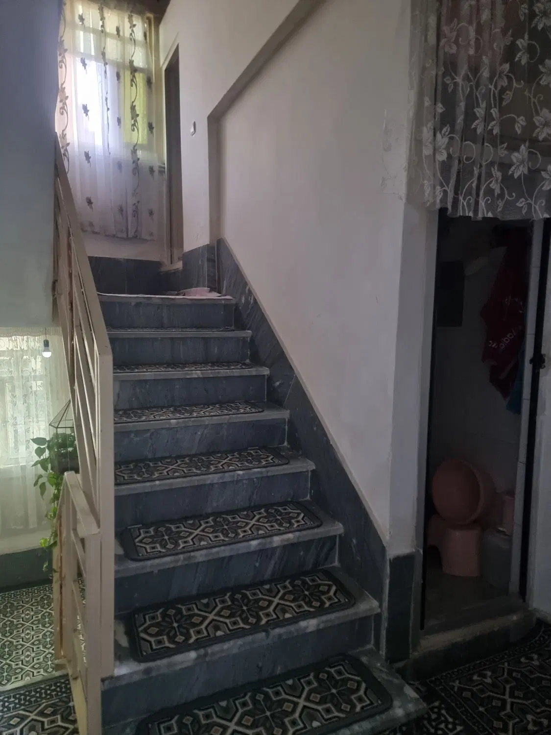 ساختمان ویلایی