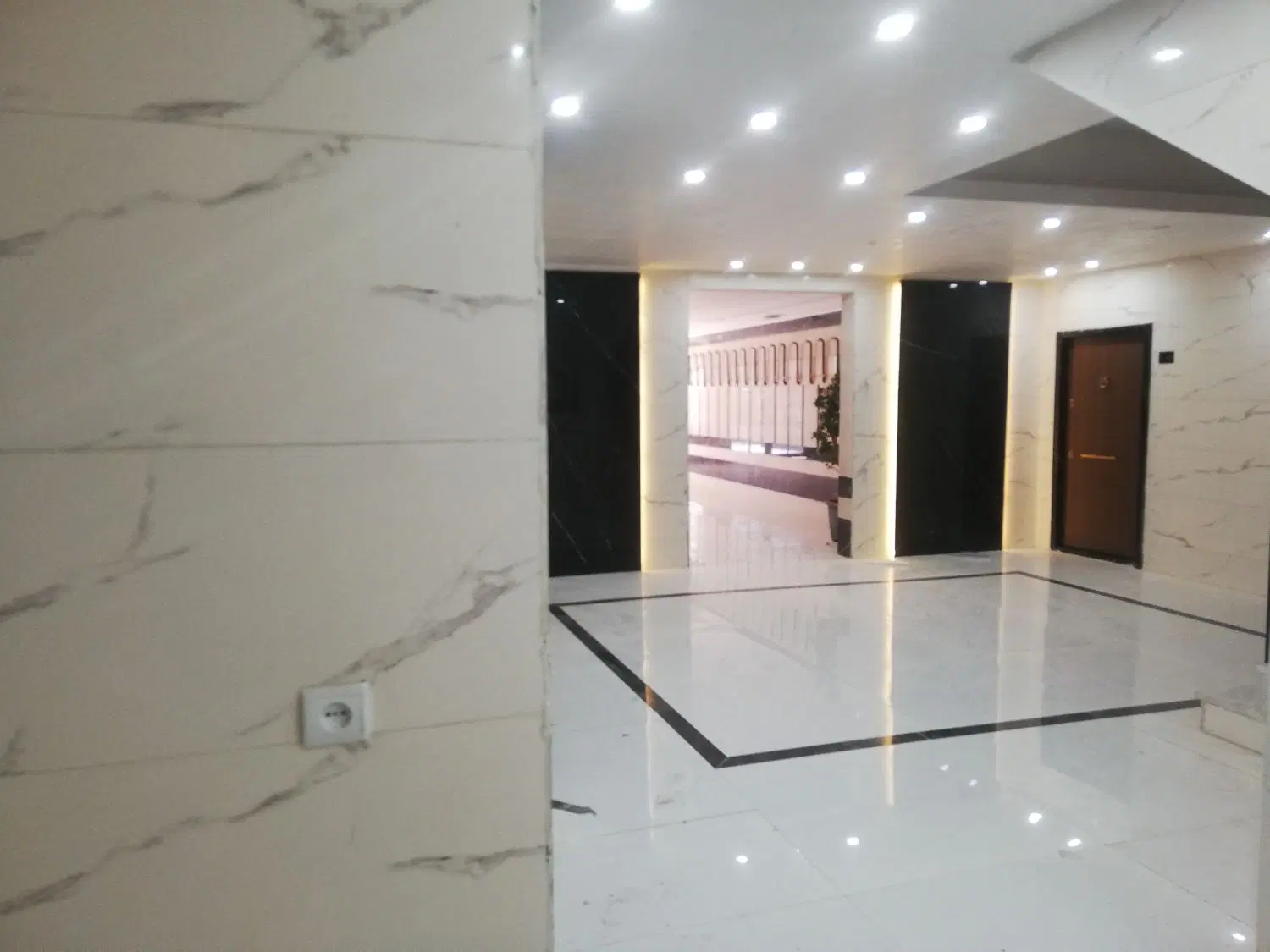 فروس آپارتمان 143متری ماهان