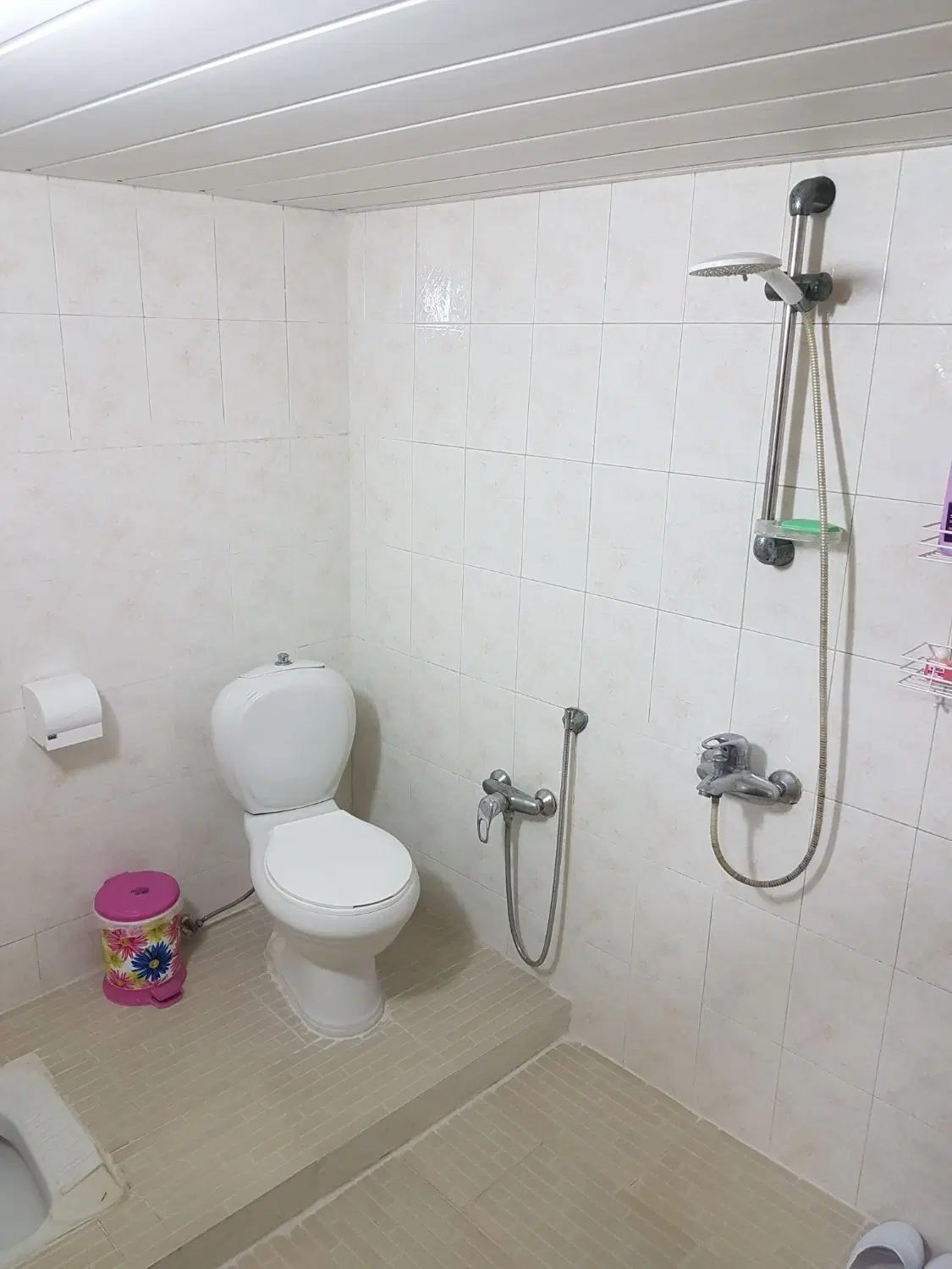 ویلای دربستِ لوکس و تمیز