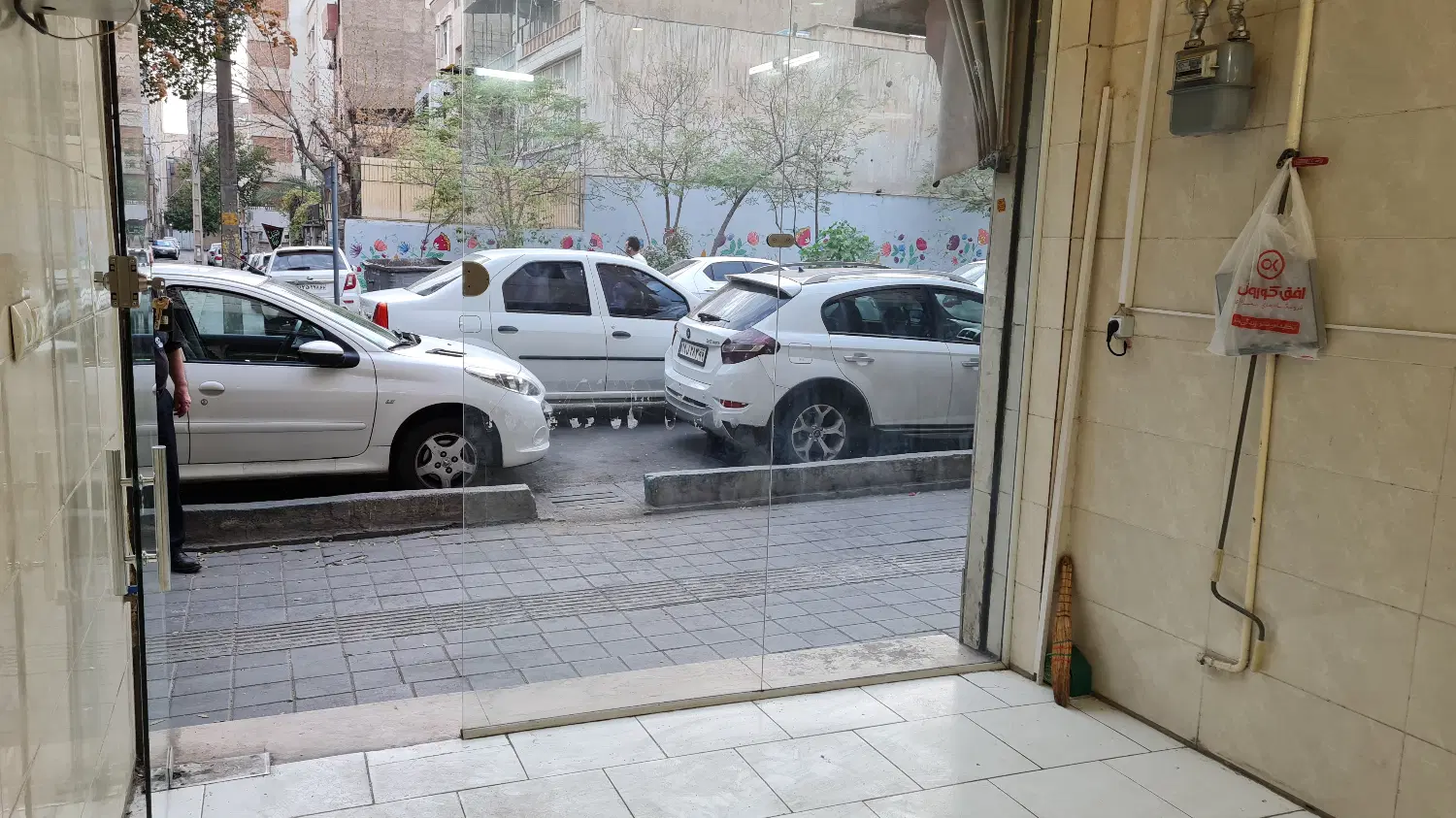 14 متر مغازه ملکیت