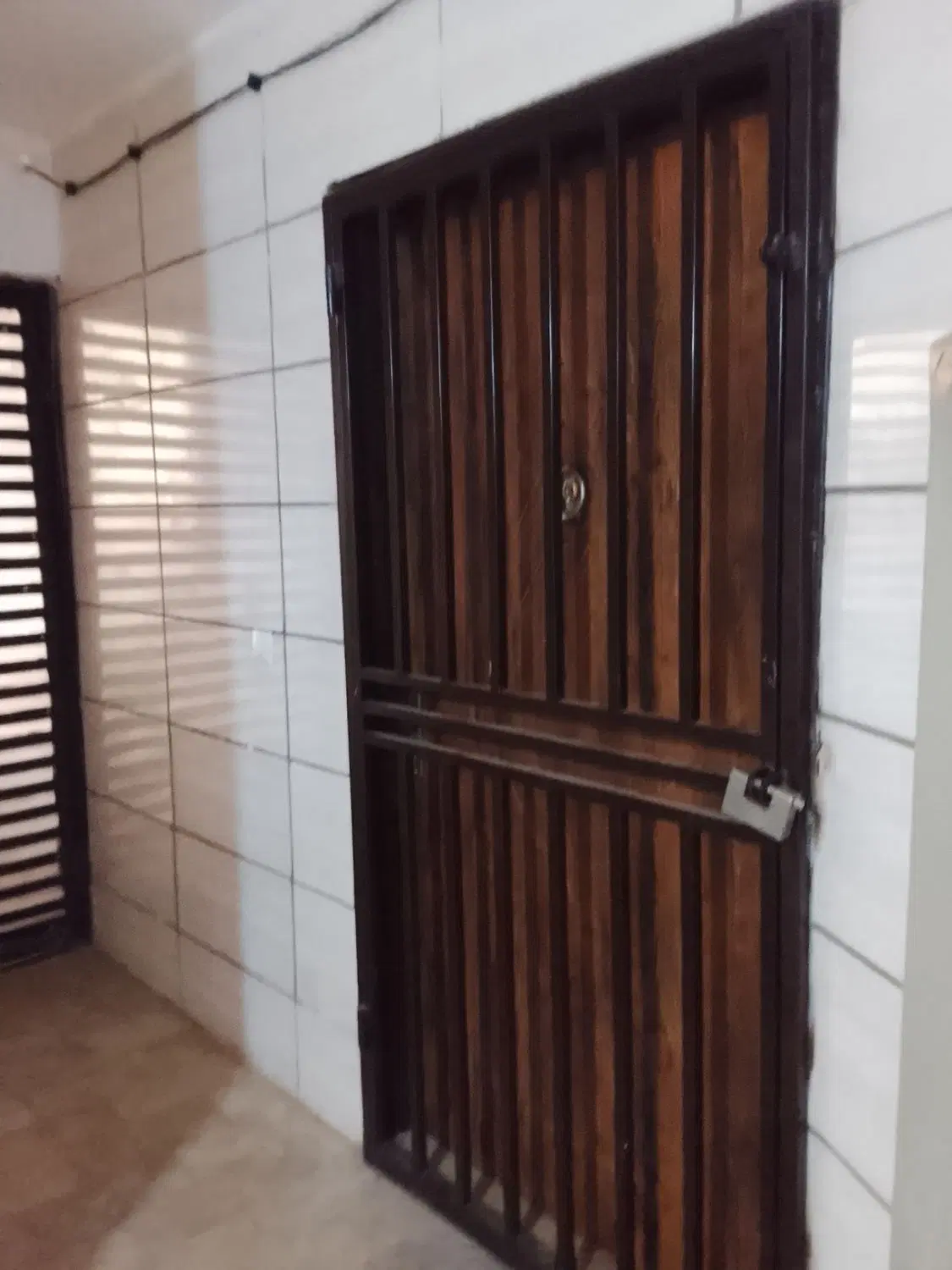 آپارتمان همکف شهر مجلسی