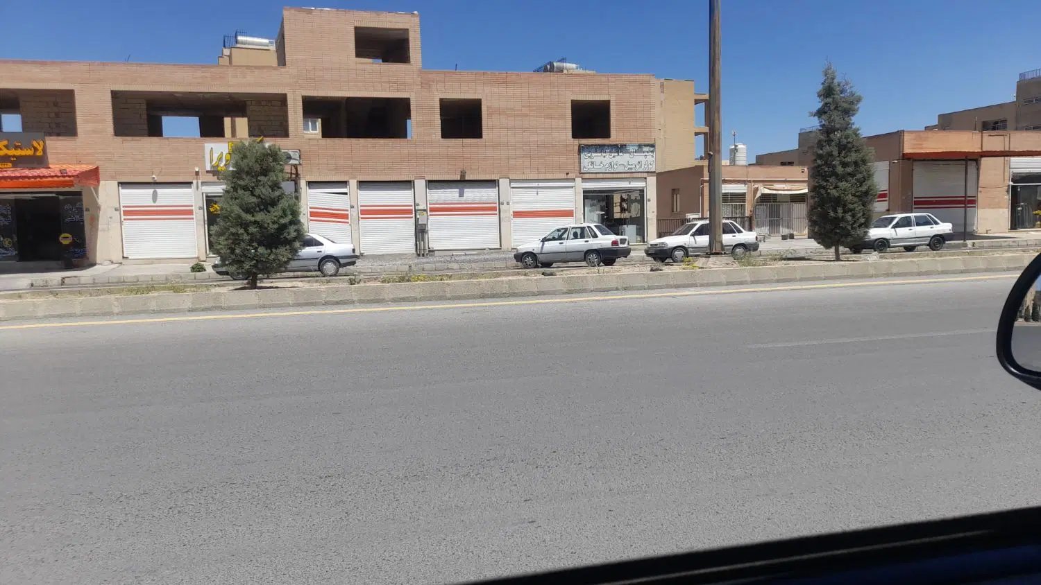 مغازه لب بلوار مسکن مهر