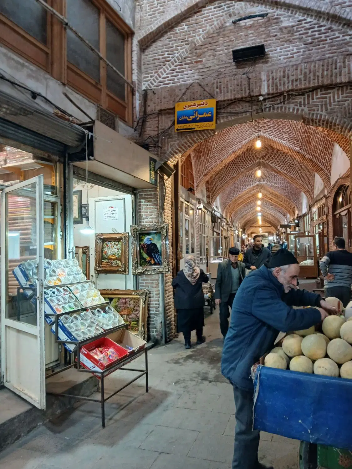 مغازه ۳ متری در بازار