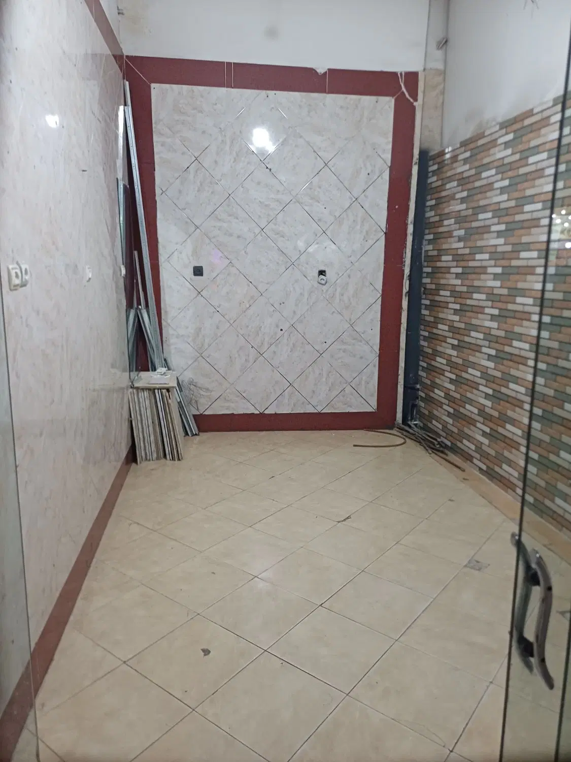 مغازه 14 متری