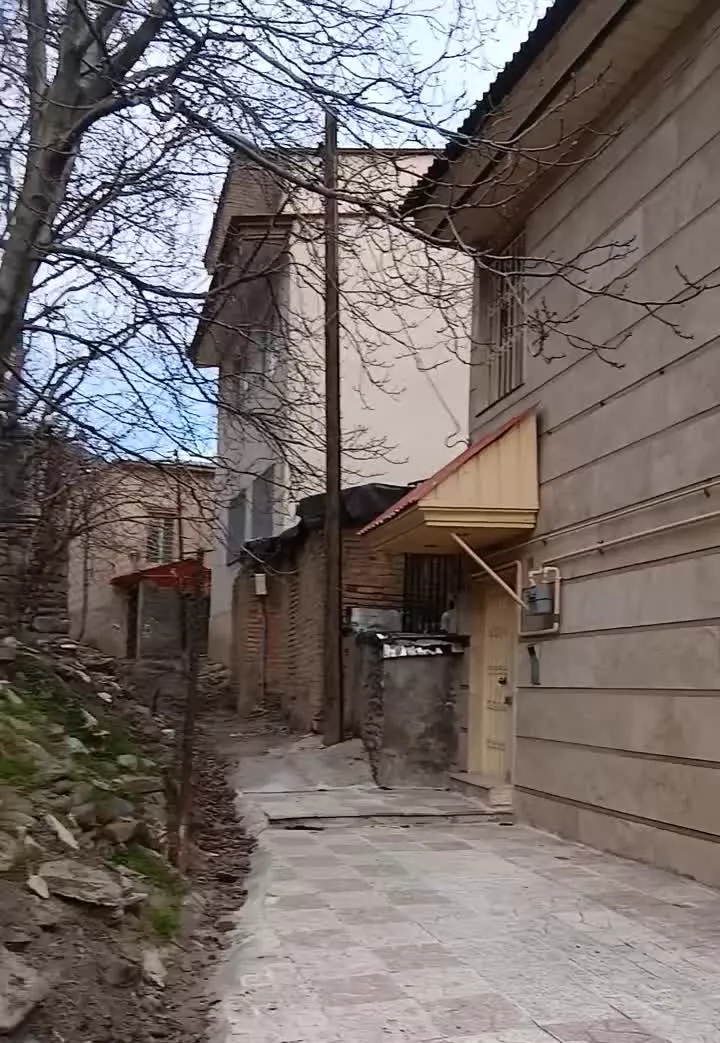 ۹۰متر فشم داخل بافت