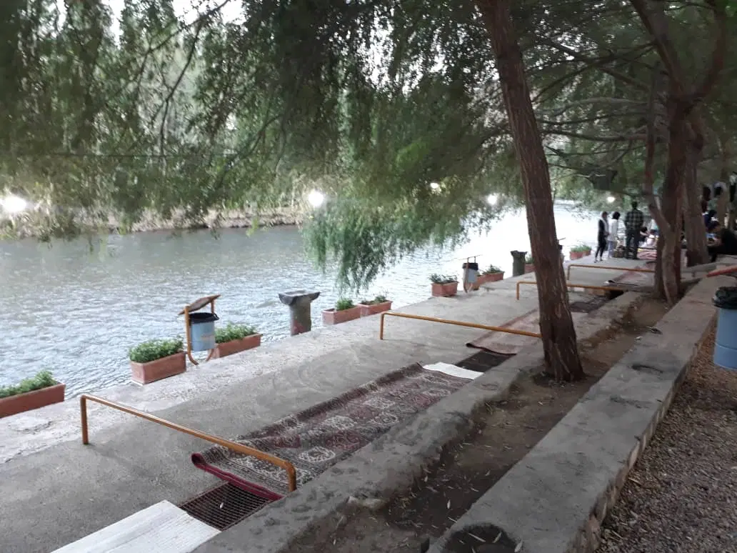 باغ گردشگری ارغوان درمارکده وقوچان