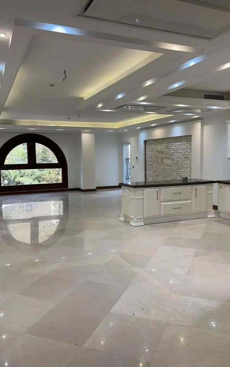 ۸۵ متر تاپ لوکیشن سپیدار