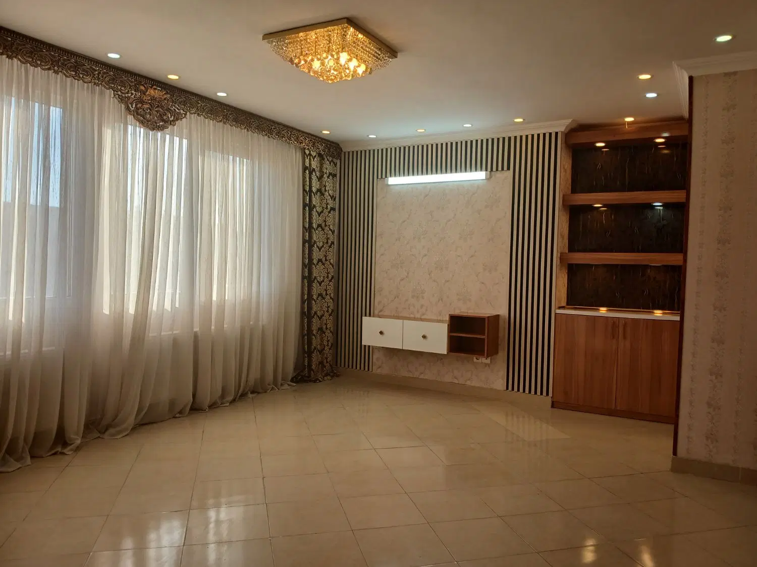 آپارتمان گلبهار