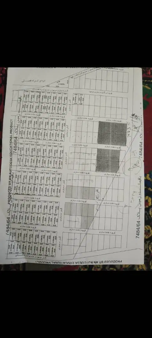 یک قواره زمین ۴۰۰متری کارخونه آسفالت