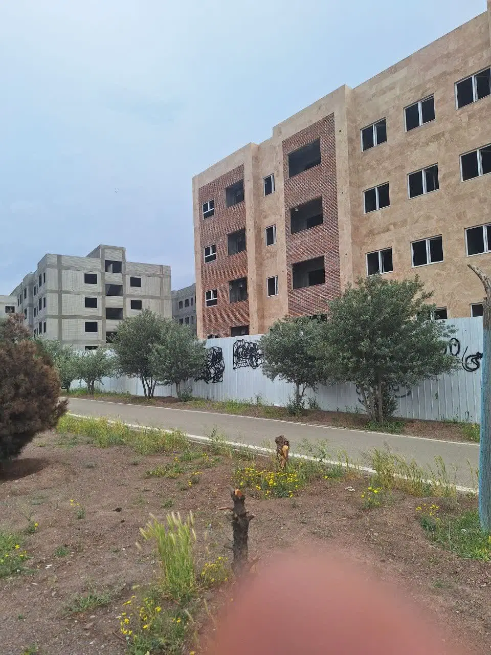 فروش آپارتمان ۹۰ متری فاز صفر_پارکینگدار