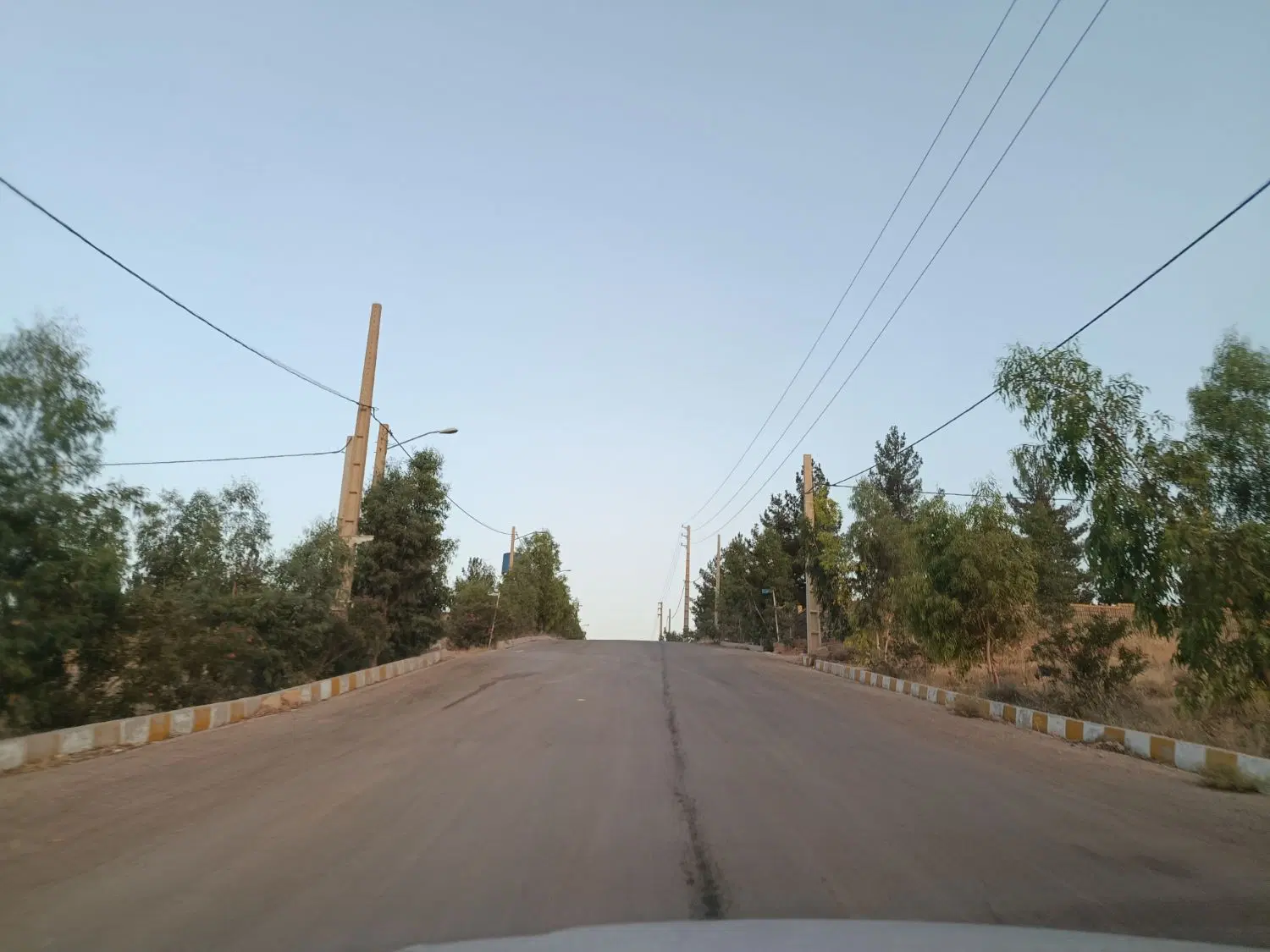 زمین باغ شهری واقع در جاده صدرا . نقد و اقساط