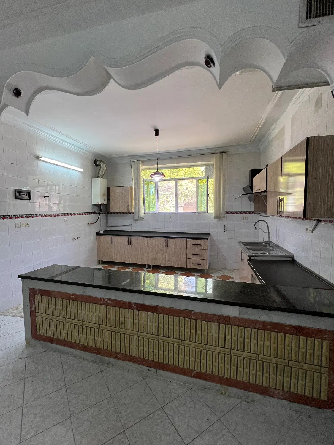 سه خوابه_شیمی‌گیاه_کوچه باغ