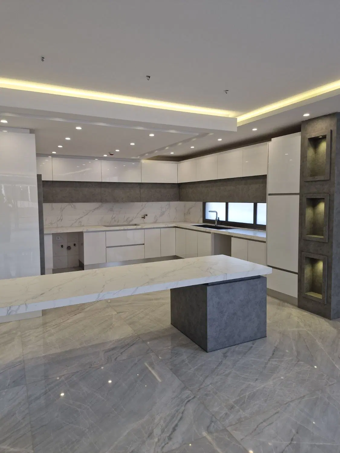 مسکونی بر نظر شرقی