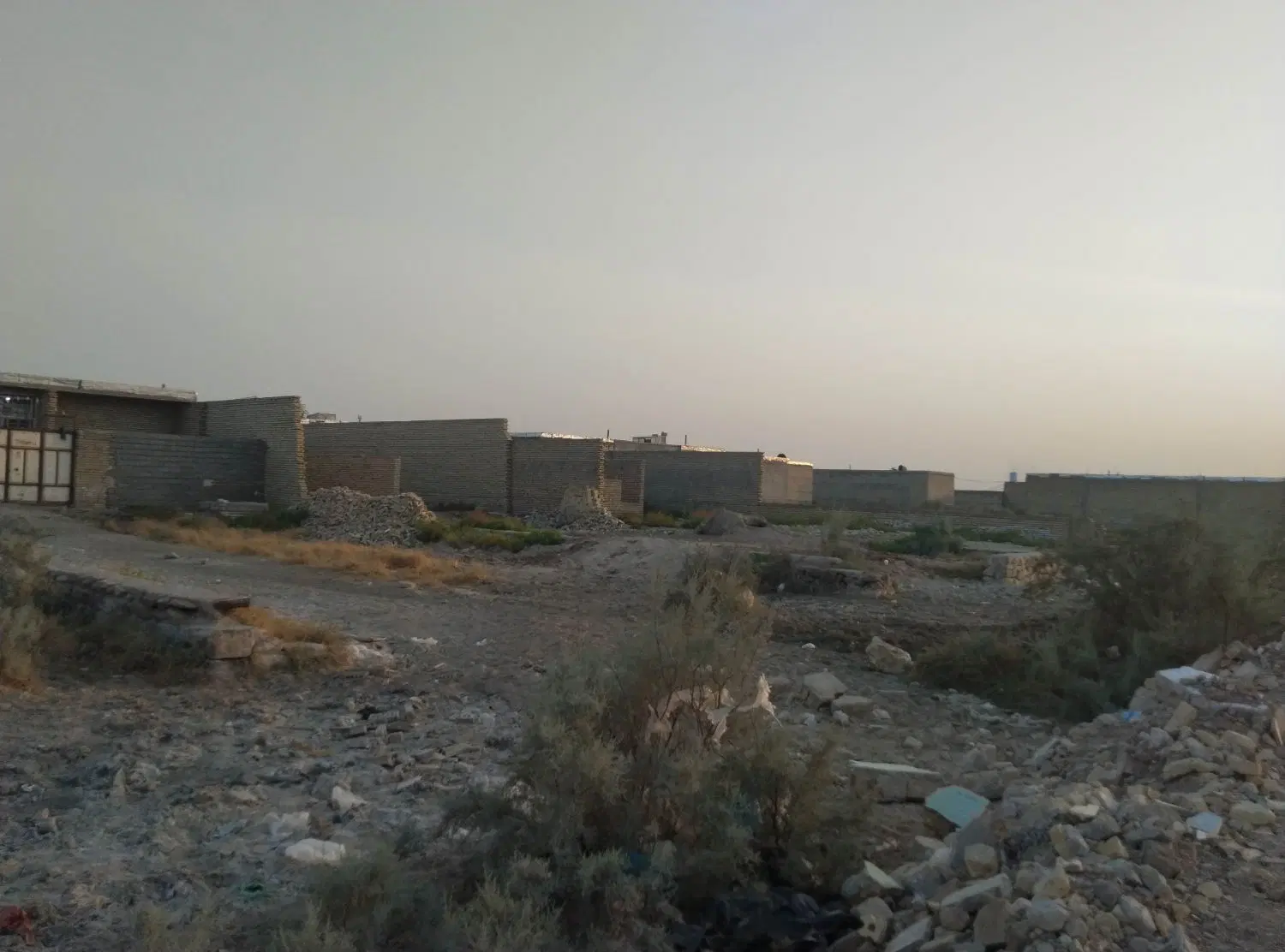 سلام زمین در کوی مندلی بدون مشکل