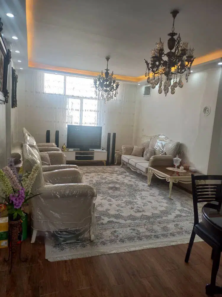45متری _ تکواحدی _ دوطرف نورگیر