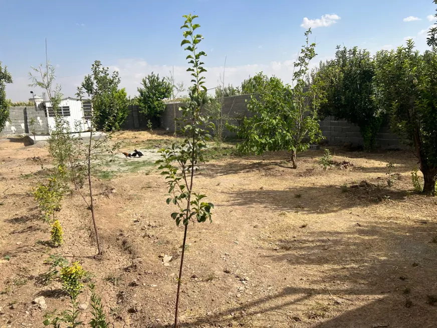 باغ جاده سنندج (پیرحیاتی)