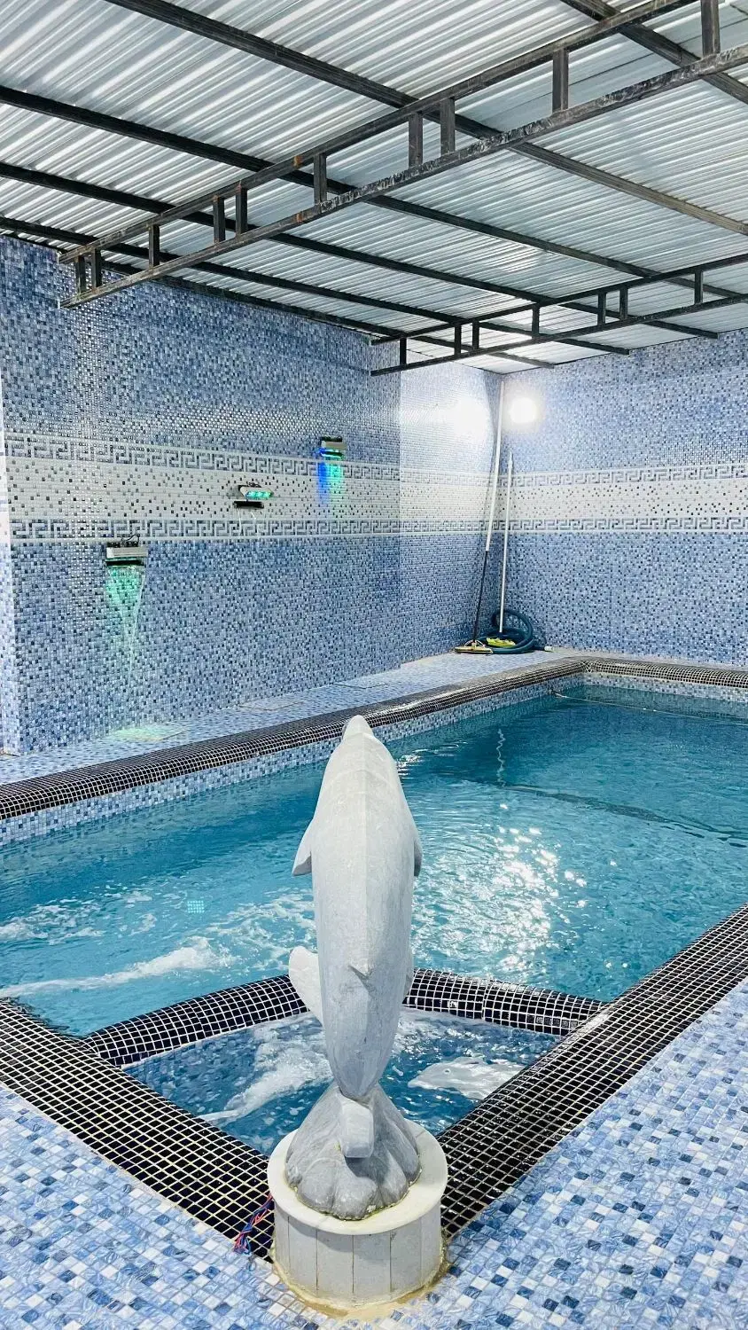 اجاره خانه باغ استخر دار