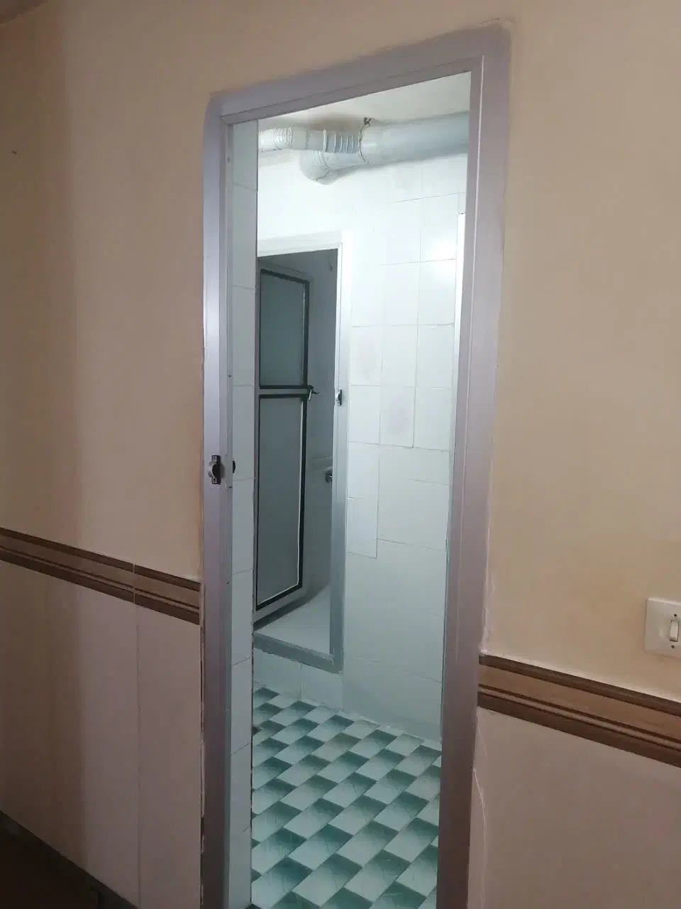 اجاره واحد مسکونی نیم طبقه(پیلوت)