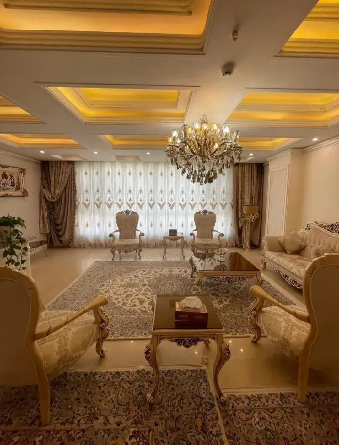۱۲۵ متر ۳ خواب _ تک واحدی _ فول امکانات_ مهستان