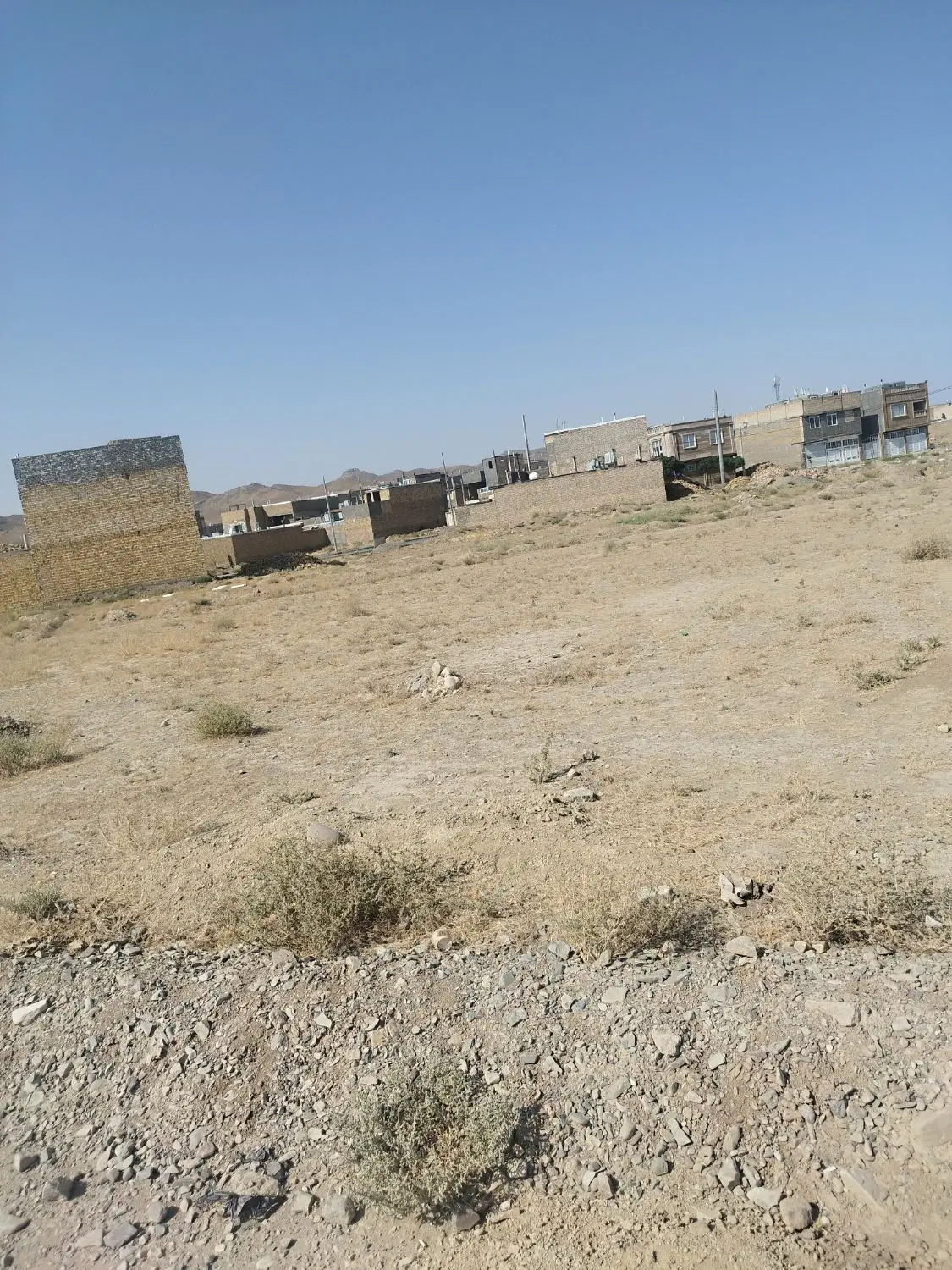 زمین ابریشم