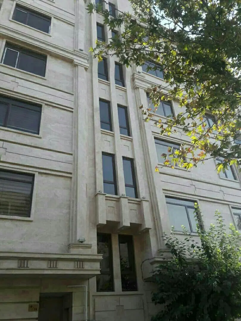 ۹۰ متر خطی رو به آفتاب شقایق جنوبی