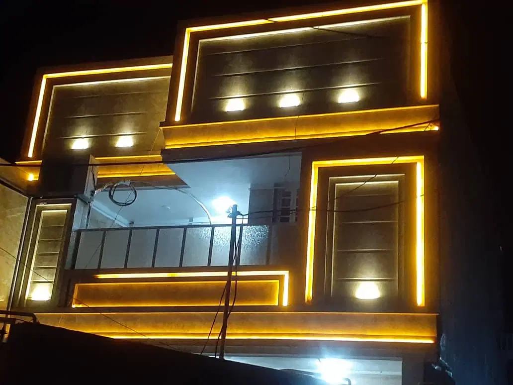 منزل ۲۰۰ متری