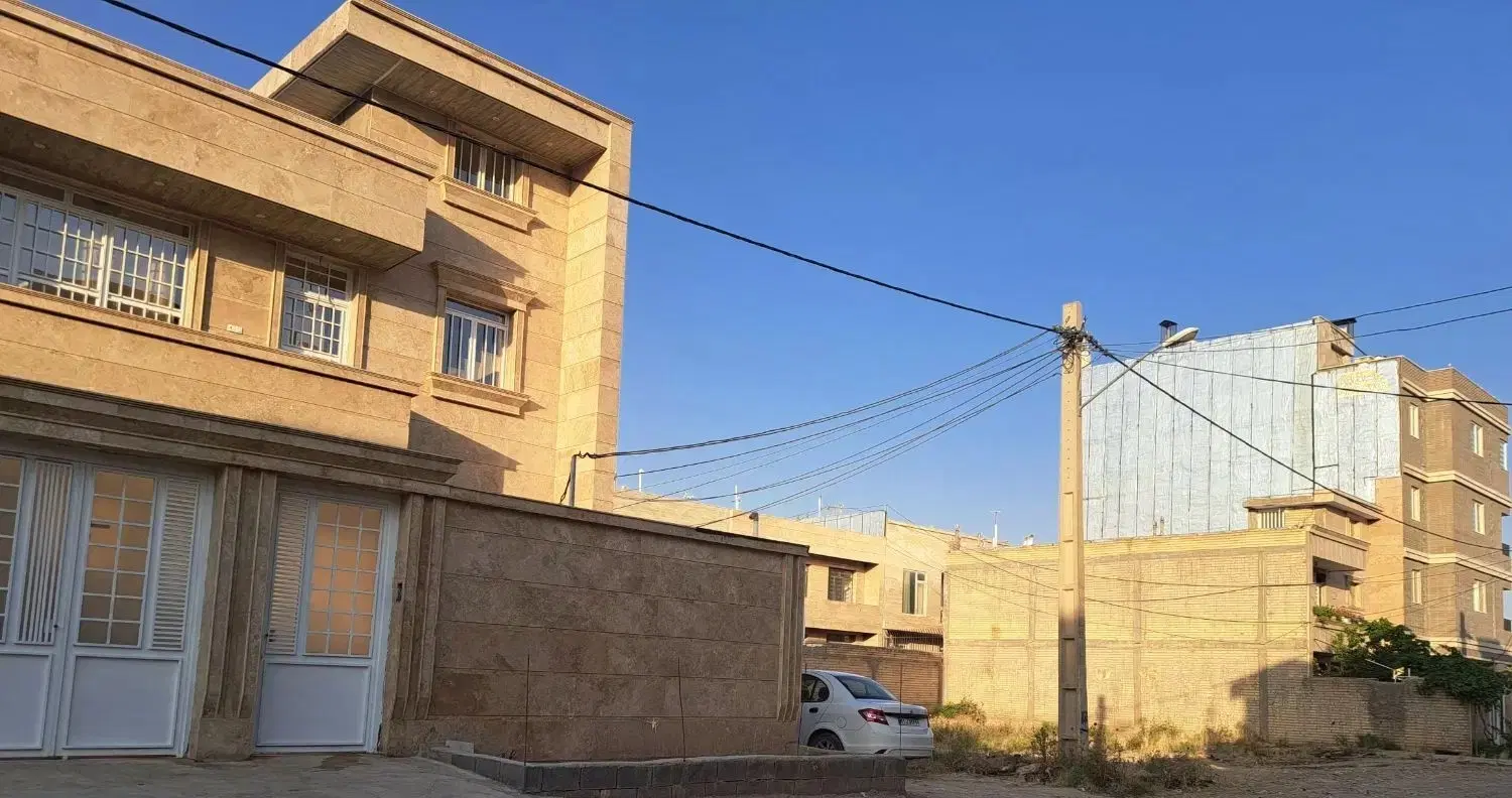 زمین مسکونی خ باهنر