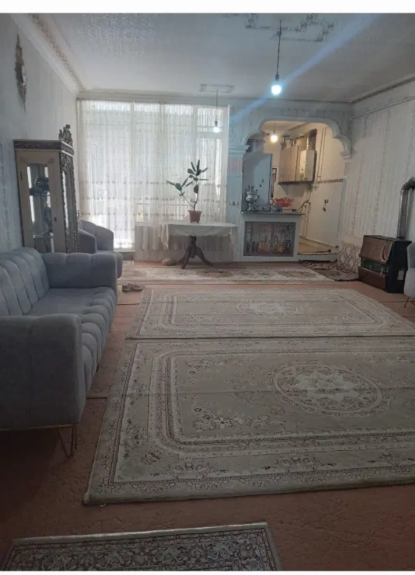 خانه در اشرفی لاله